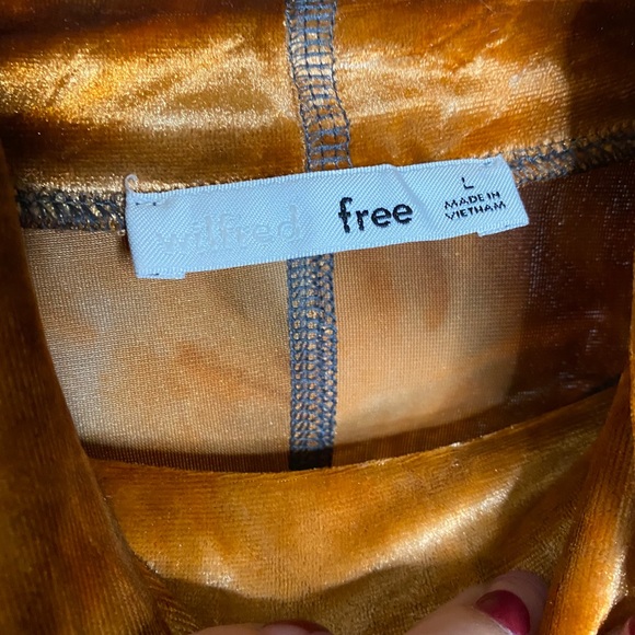 Aritzia Burnt Orange Crushed Mock Neck Top - Picture 4 of 5